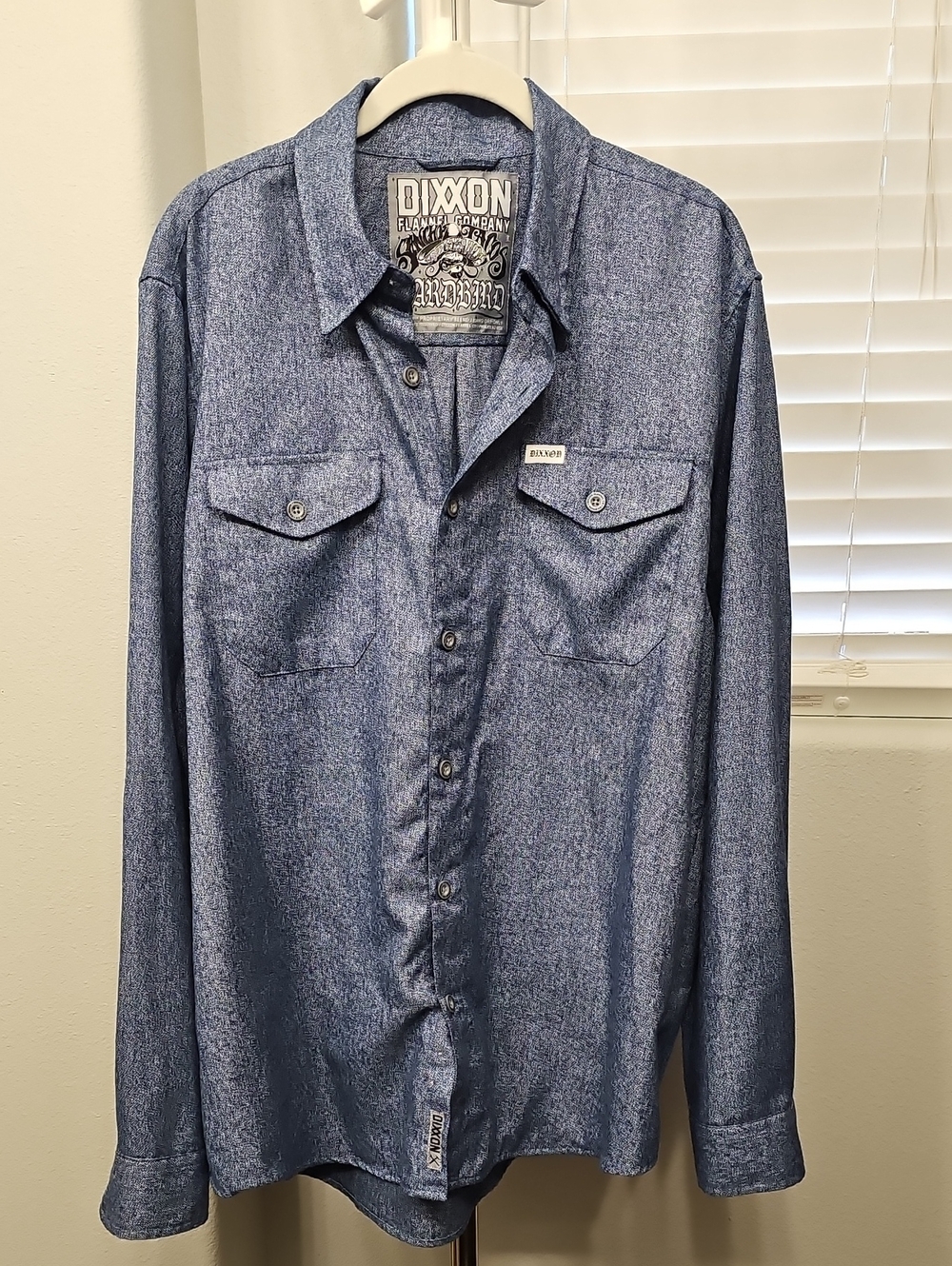 Dixxon Flannel Co. Sancho's Tacos Yardbird Mens Large Long Sleeve